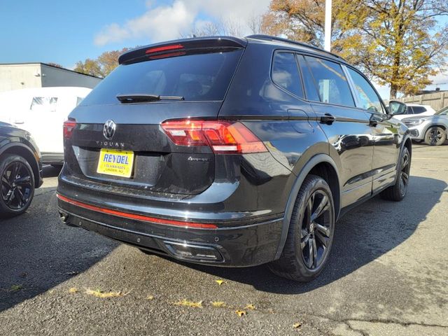 2024 Volkswagen Tiguan SE R-Line Black