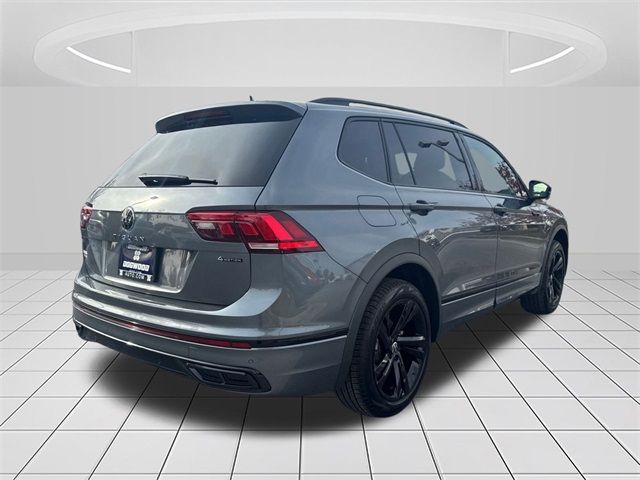 2024 Volkswagen Tiguan SE R-Line Black