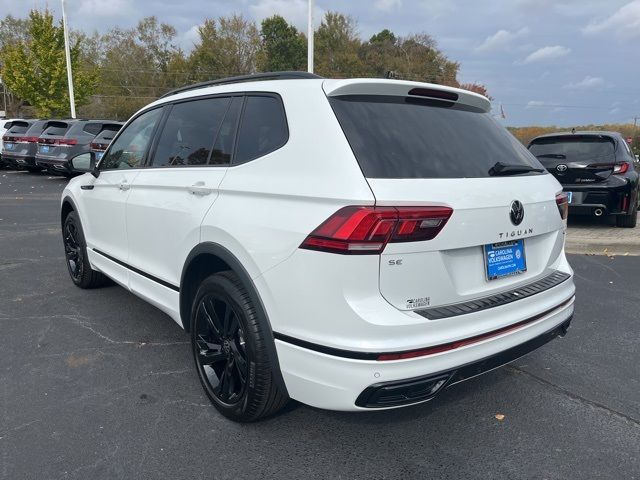 2024 Volkswagen Tiguan SE R-Line Black