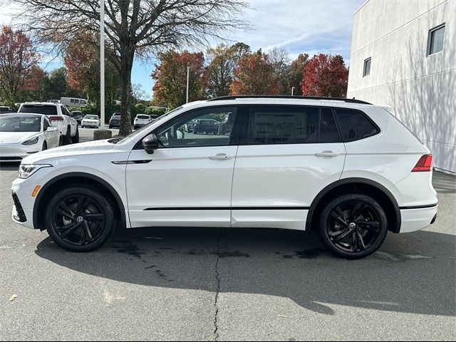 2024 Volkswagen Tiguan SE R-Line Black