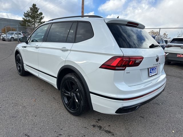 2024 Volkswagen Tiguan SE R-Line Black