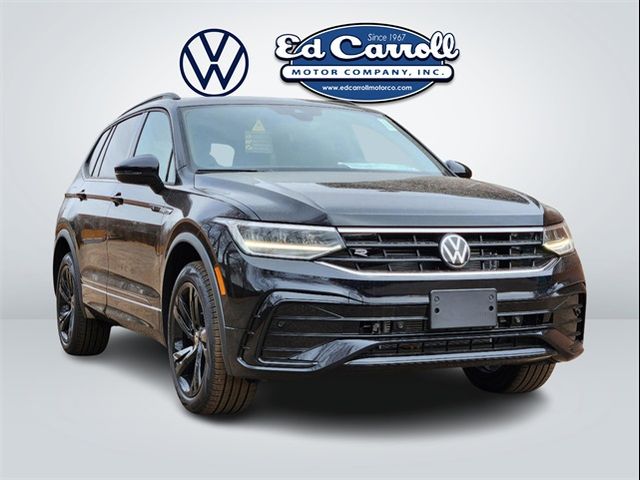 2024 Volkswagen Tiguan SE R-Line Black