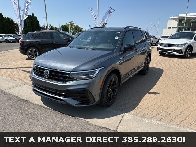 2024 Volkswagen Tiguan SE R-Line Black