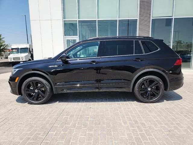 2024 Volkswagen Tiguan SE R-Line Black