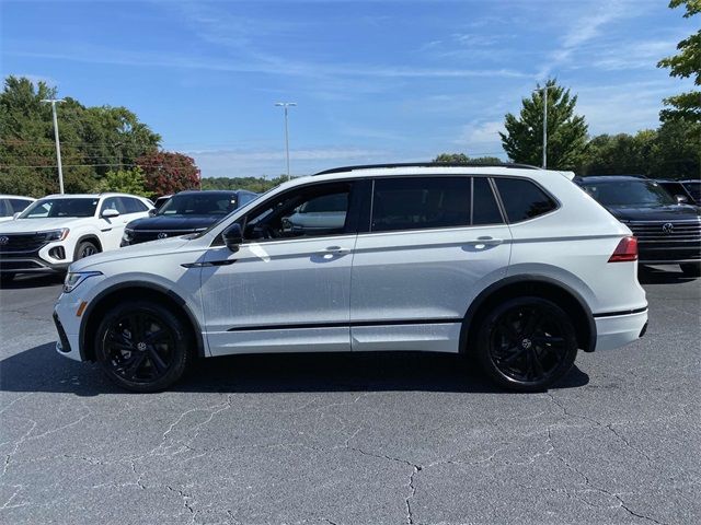 2024 Volkswagen Tiguan SE R-Line Black