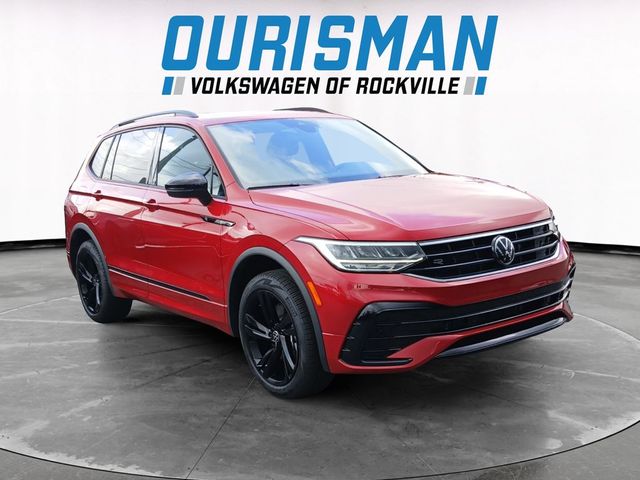 2024 Volkswagen Tiguan SE R-Line Black
