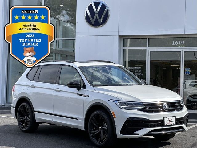 2024 Volkswagen Tiguan/Taos SE R-Line Black