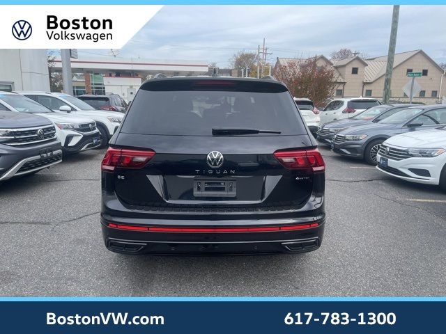 2024 Volkswagen Tiguan SE R-Line Black