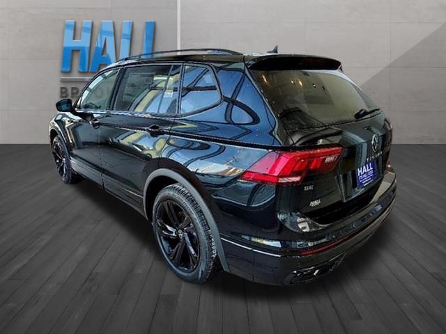 2024 Volkswagen Tiguan SE R-Line Black