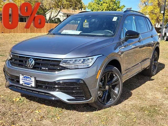 2024 Volkswagen Tiguan SE R-Line Black