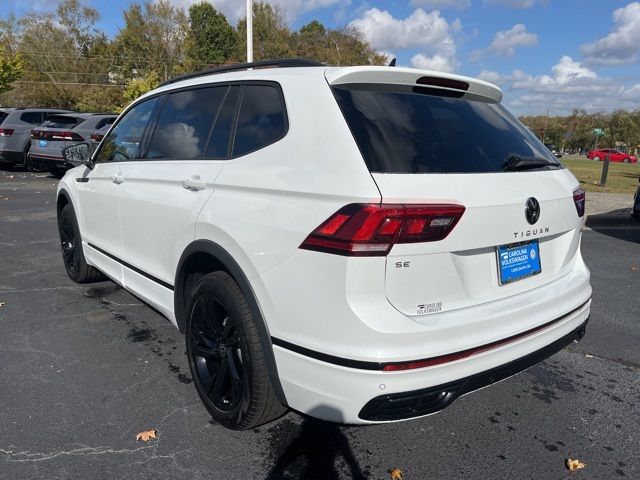 2024 Volkswagen Tiguan SE R-Line Black