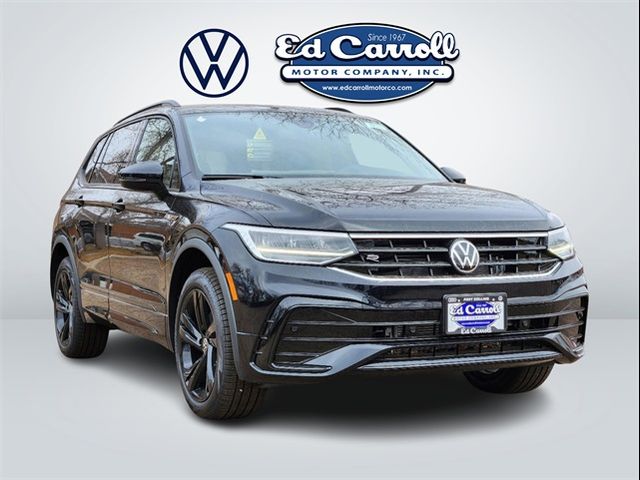 2024 Volkswagen Tiguan SE R-Line Black