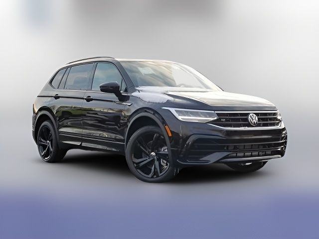 2024 Volkswagen Tiguan/Taos SE R-Line Black