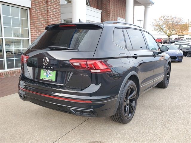 2024 Volkswagen Tiguan SE R-Line Black