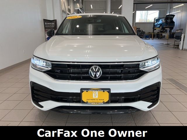 2024 Volkswagen Tiguan SE R-Line Black