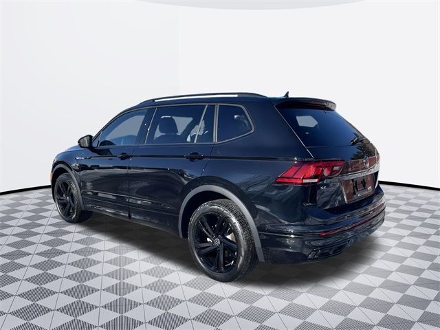 2024 Volkswagen Tiguan SE R-Line Black