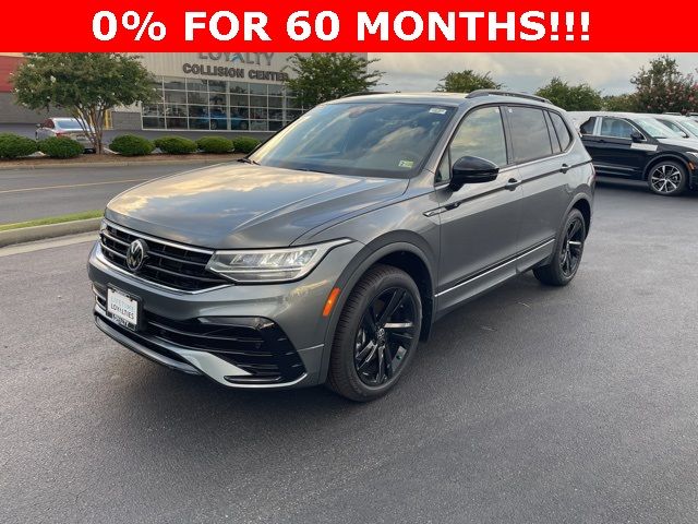 2024 Volkswagen Tiguan SE R-Line Black