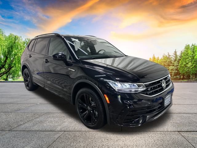 2024 Volkswagen Tiguan SE R-Line Black