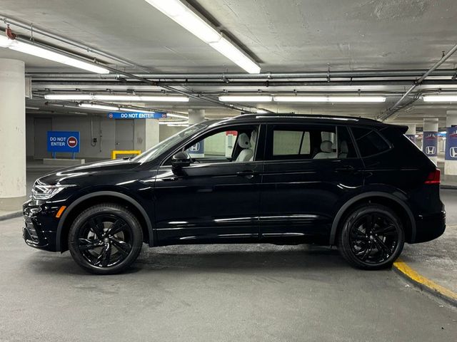 2024 Volkswagen Tiguan SE R-Line Black