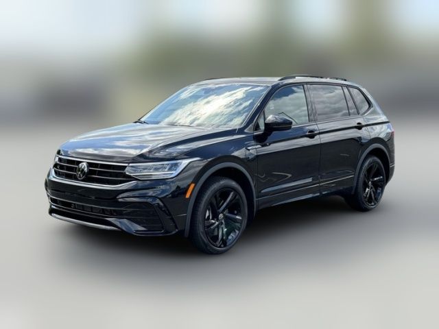 2024 Volkswagen Tiguan SE R-Line Black