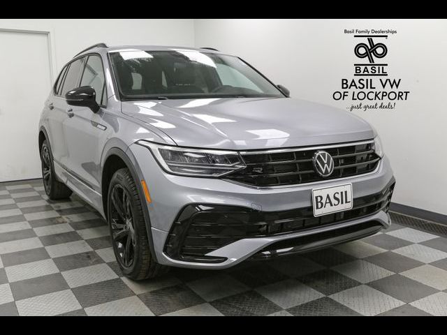 2024 Volkswagen Tiguan SE R-Line Black