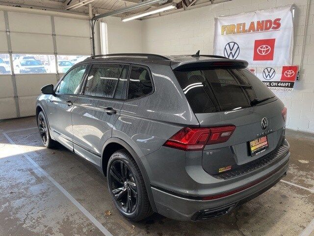 2024 Volkswagen Tiguan SE R-Line Black