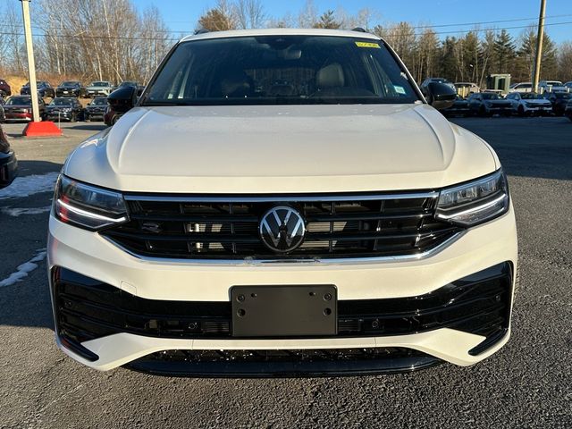 2024 Volkswagen Tiguan/Taos SE R-Line Black