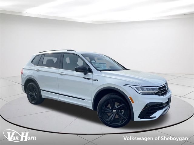 2024 Volkswagen Tiguan/Taos SE R-Line Black