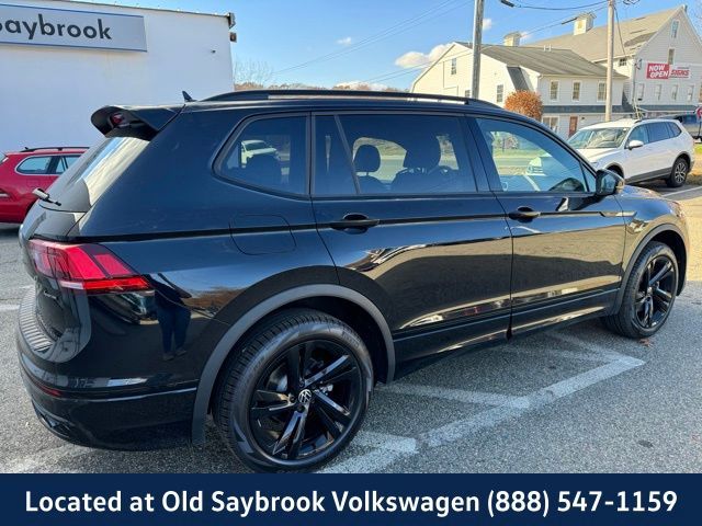 2024 Volkswagen Tiguan SE R-Line Black