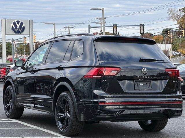 2024 Volkswagen Tiguan SE R-Line Black