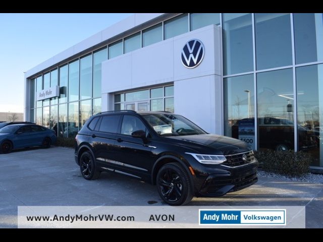 2024 Volkswagen Tiguan SE R-Line Black