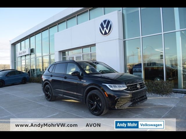 2024 Volkswagen Tiguan SE R-Line Black