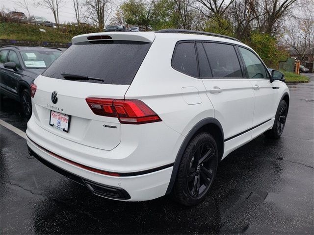 2024 Volkswagen Tiguan SE R-Line Black