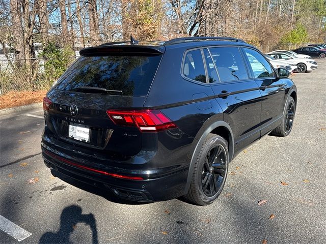 2024 Volkswagen Tiguan SE R-Line Black