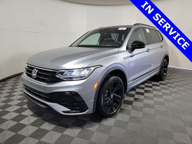 2024 Volkswagen Tiguan SE R-Line Black