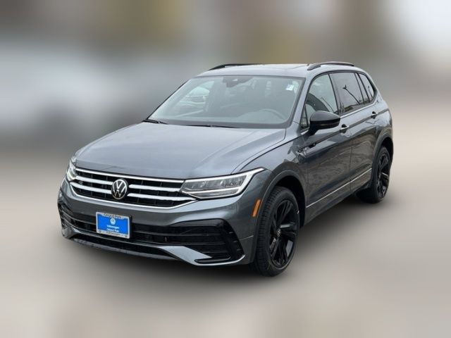 2024 Volkswagen Tiguan SE R-Line Black