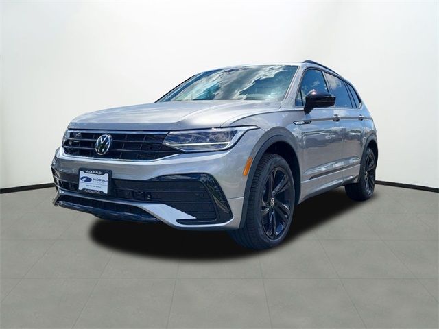 2024 Volkswagen Tiguan SE R-Line Black