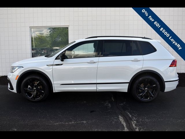 2024 Volkswagen Tiguan SE R-Line Black