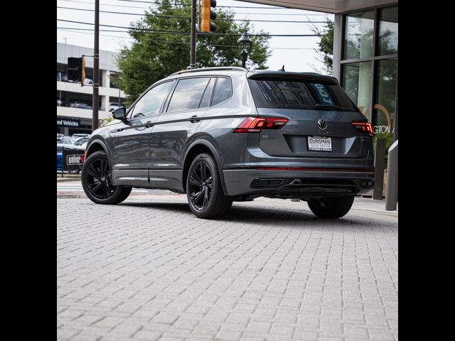 2024 Volkswagen Tiguan SE R-Line Black