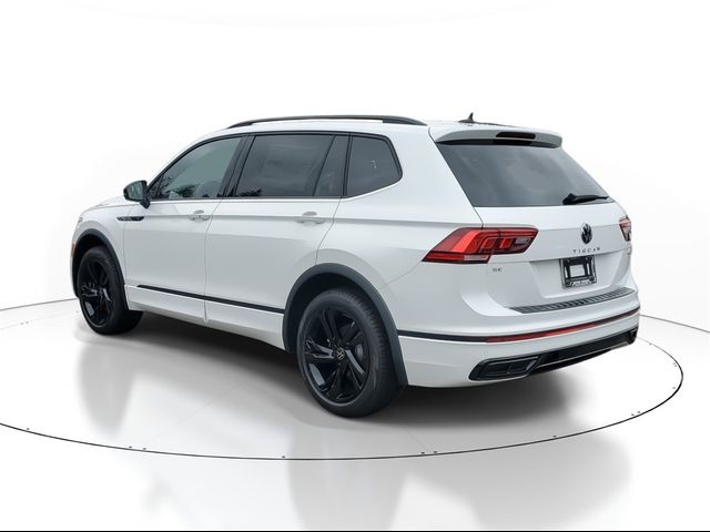 2024 Volkswagen Tiguan SE R-Line Black