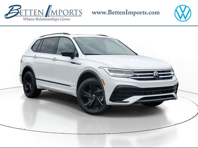 2024 Volkswagen Tiguan SE R-Line Black