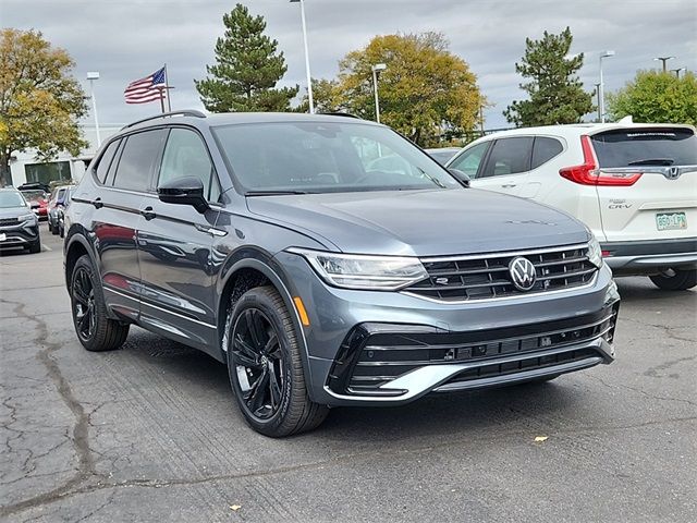 2024 Volkswagen Tiguan SE R-Line Black