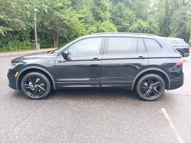 2024 Volkswagen Tiguan SE R-Line Black