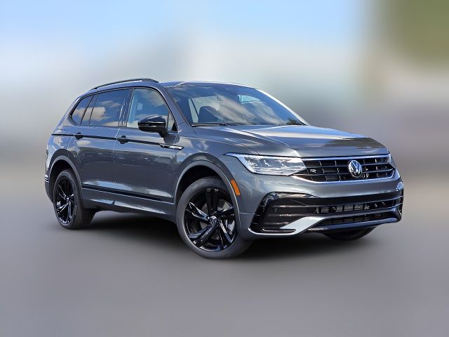 2024 Volkswagen Tiguan/Taos SE R-Line Black