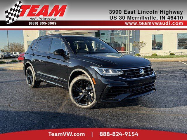 2024 Volkswagen Tiguan/Taos SE R-Line Black