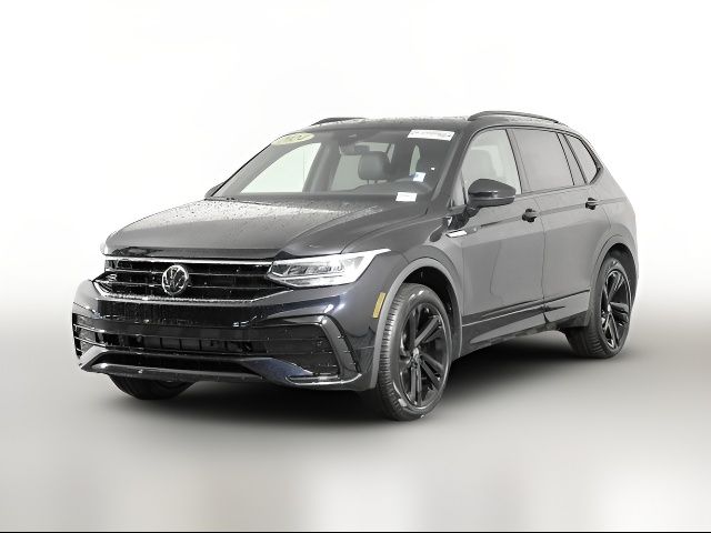 2024 Volkswagen Tiguan/Taos SE R-Line Black