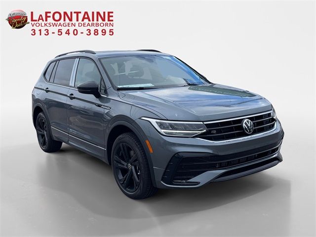 2024 Volkswagen Tiguan SE R-Line Black