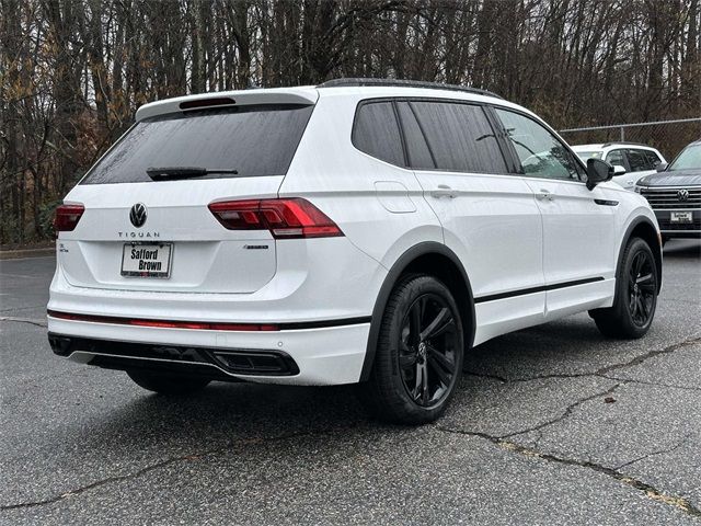 2024 Volkswagen Tiguan SE R-Line Black