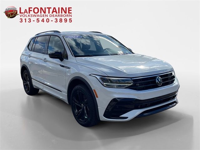 2024 Volkswagen Tiguan SE R-Line Black