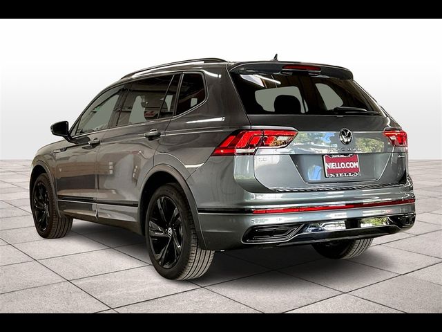 2024 Volkswagen Tiguan SE R-Line Black